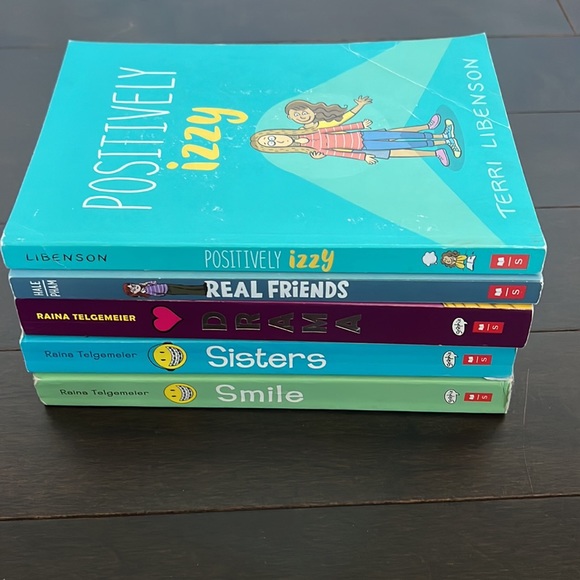 Tween graphic novel bundle Smile, Positively Izzy, Sisters, Real Friends, Drama - Picture 3 of 8
